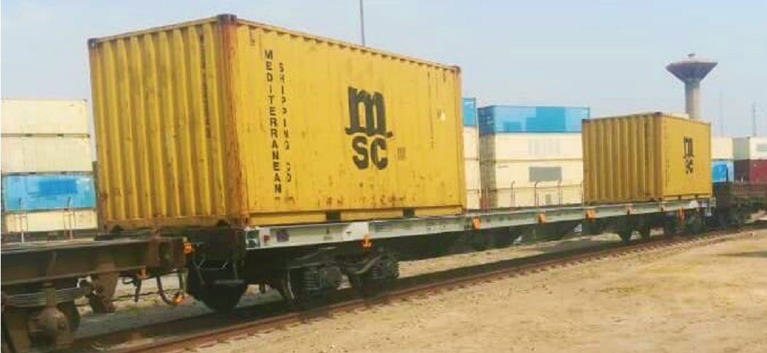 SOC container by rail transportation